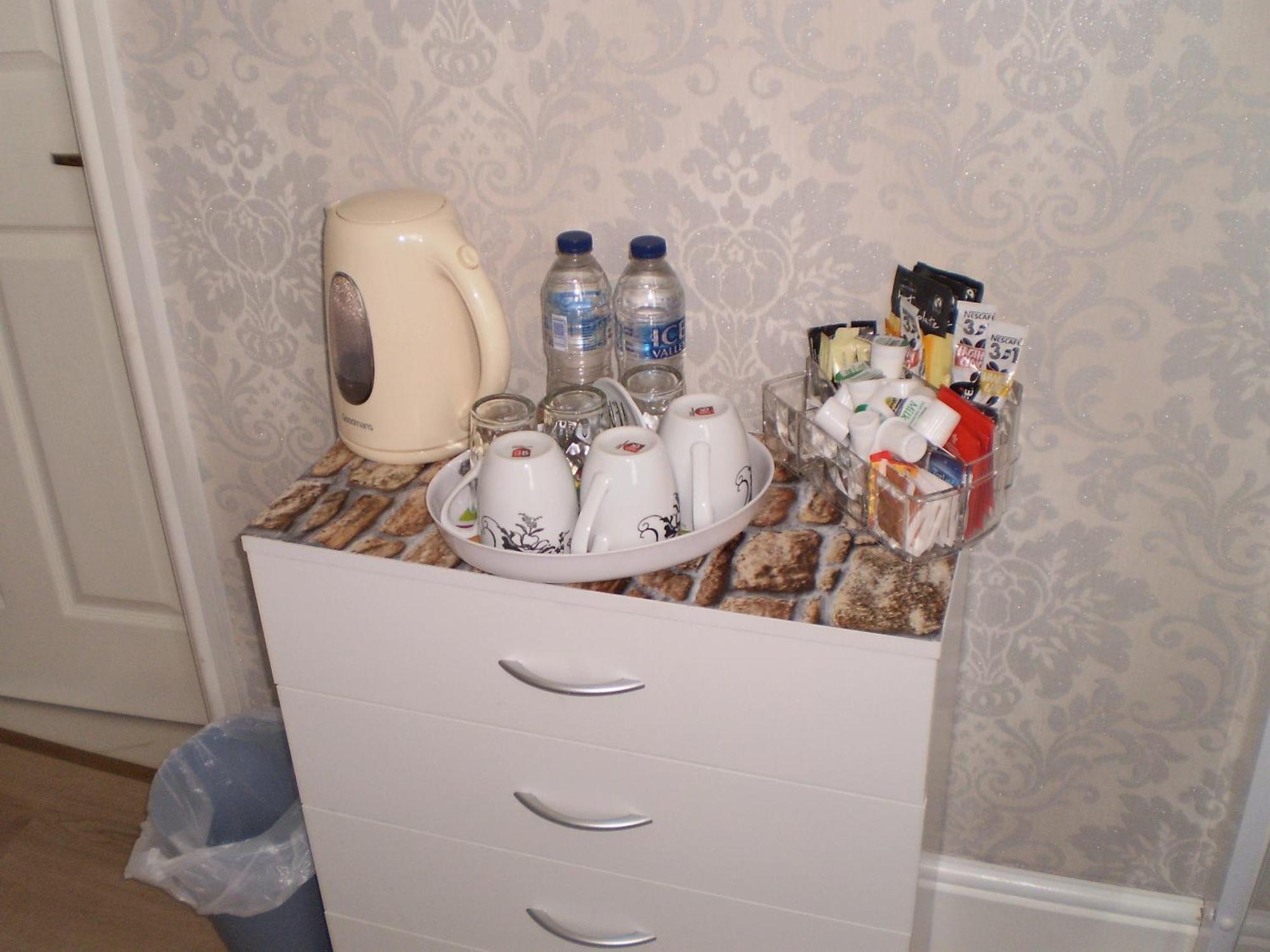 Sportsmans Lodge Bed And Breakfast Amlwch Ruang foto